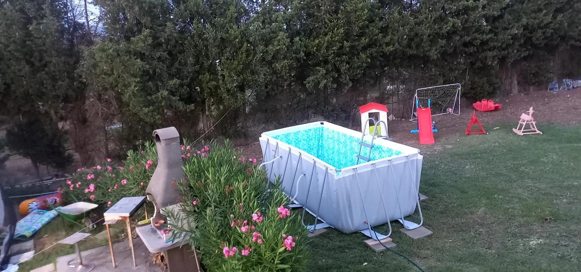 Appartamento Casa Di Ale,Gabry E Nina Iglesias 0*,  Italia